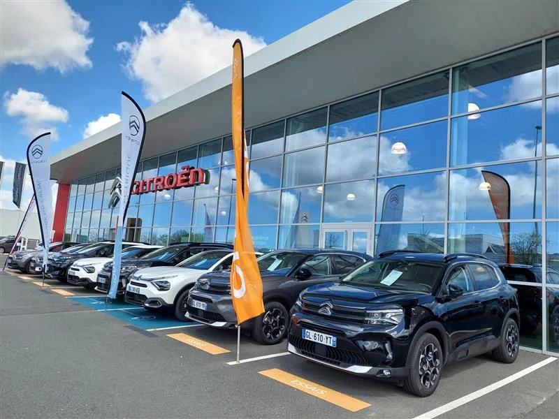 Citroen La Rochelle.webp