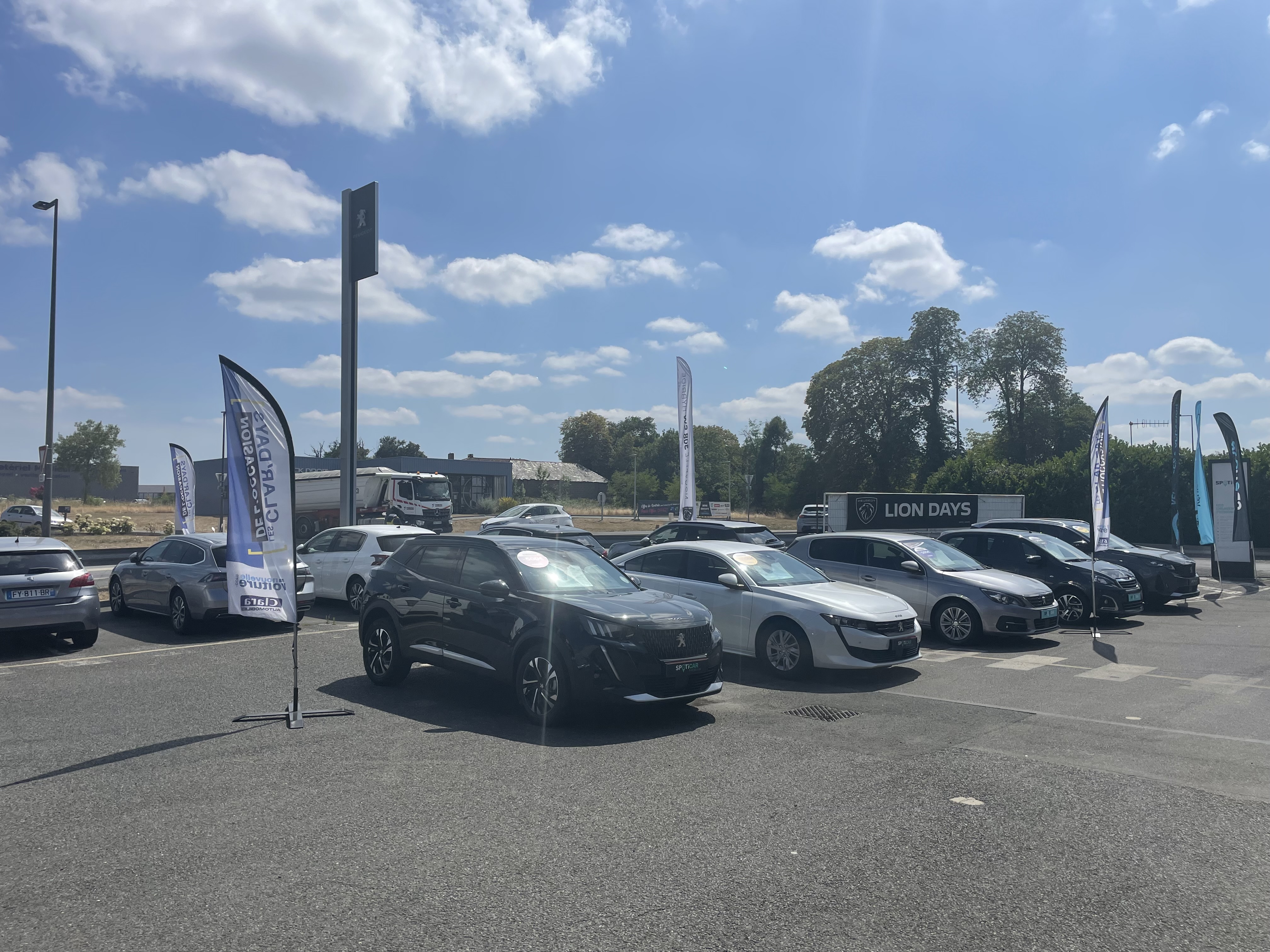 miniature_droite - Peugeot Bressuire