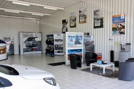 miniature_droite - Peugeot Bourcefranc