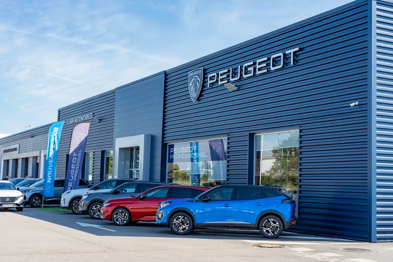 Peugeot La Roche.webp