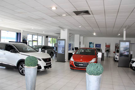 miniature_droite - Peugeot Saint-Nazaire