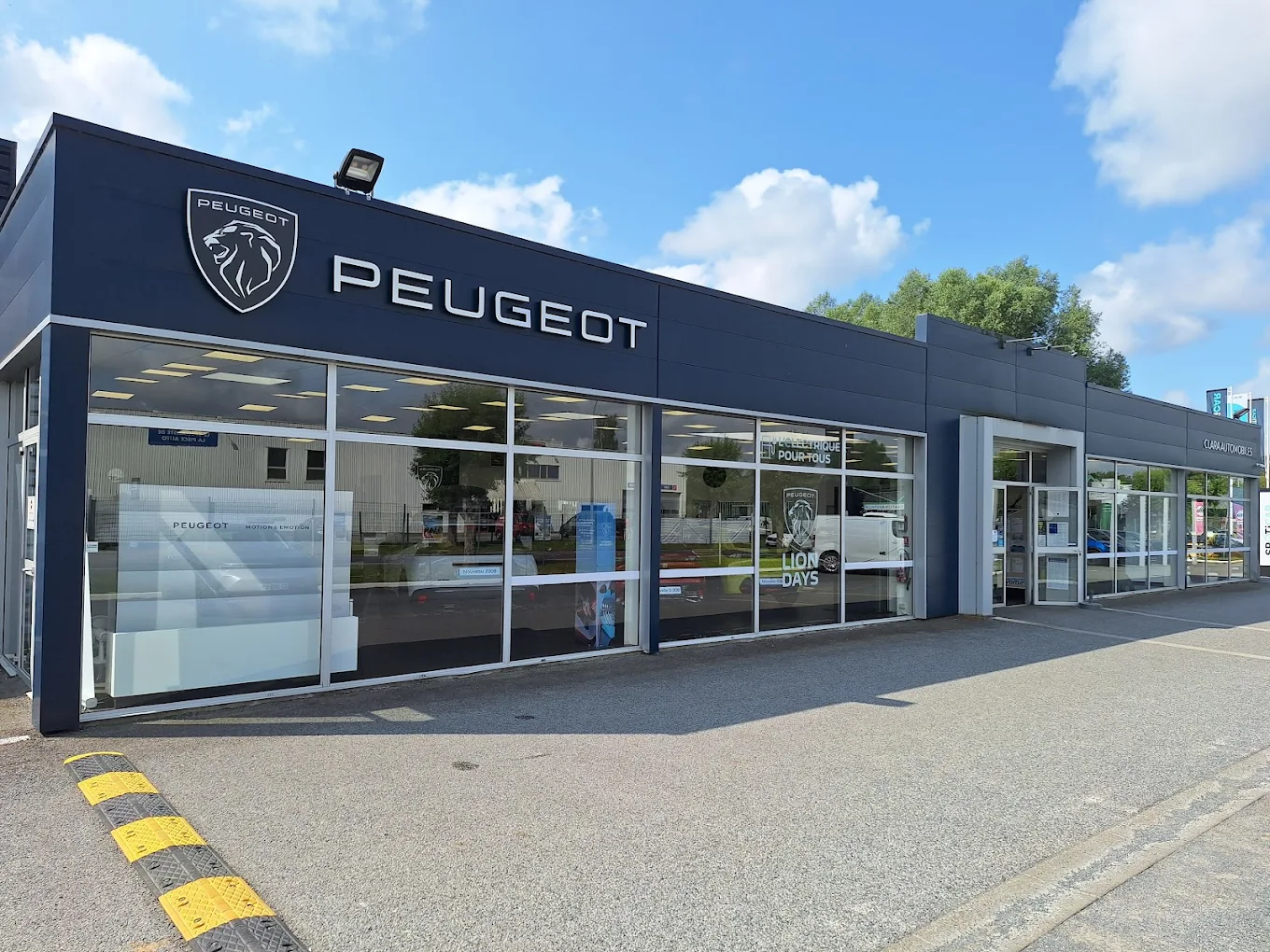 Peugeot Nogent Le Rotrou.webp