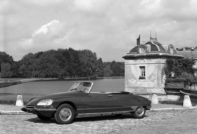 Citroen-DS-16.jpg