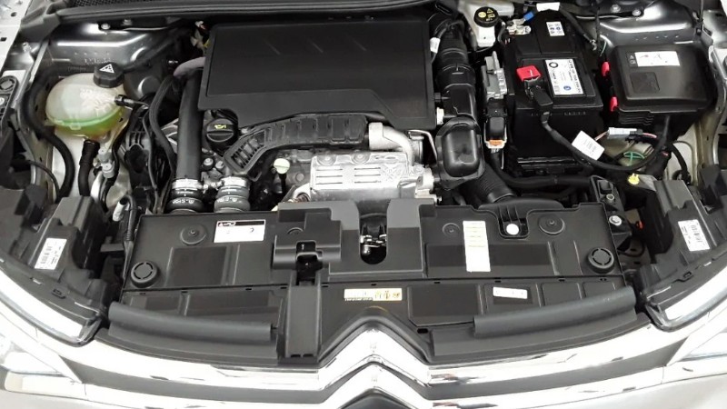 Citroën C4 moteur essence