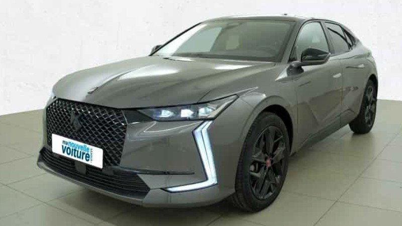 DS 4