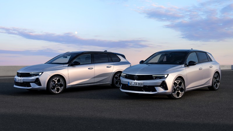 Opel Astra berline et break