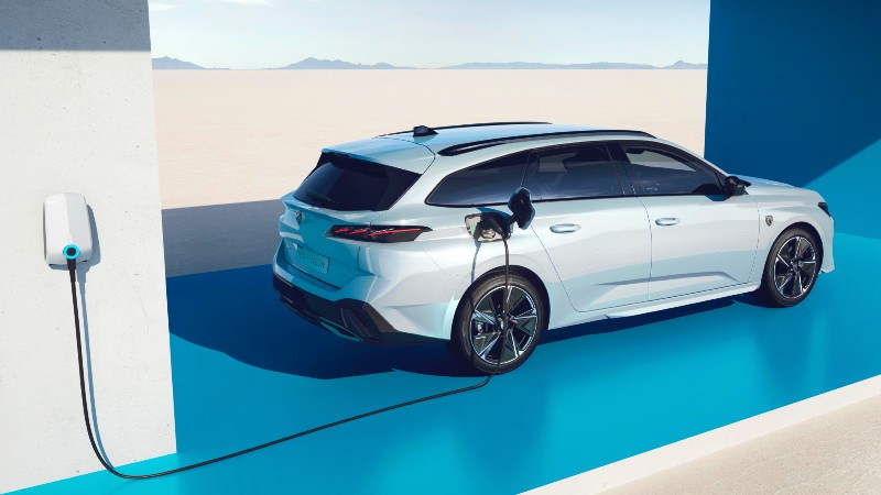 Peugeot E-308 SW