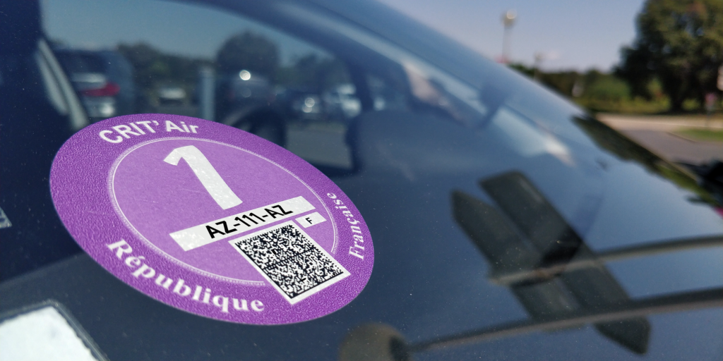 Vignette Crit'Air : guide complet et classement des véhicules 2025