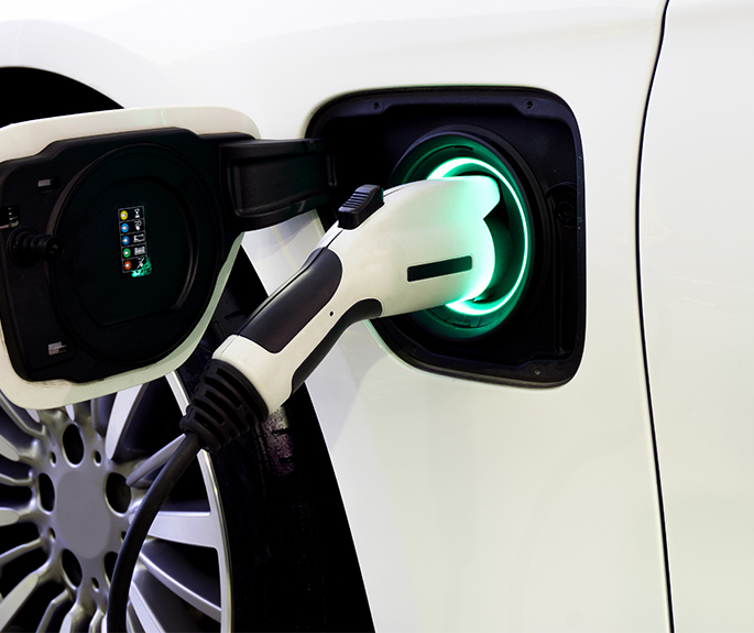 Voiture électrique d'occasion : bonne ou mauvaise affaire ?