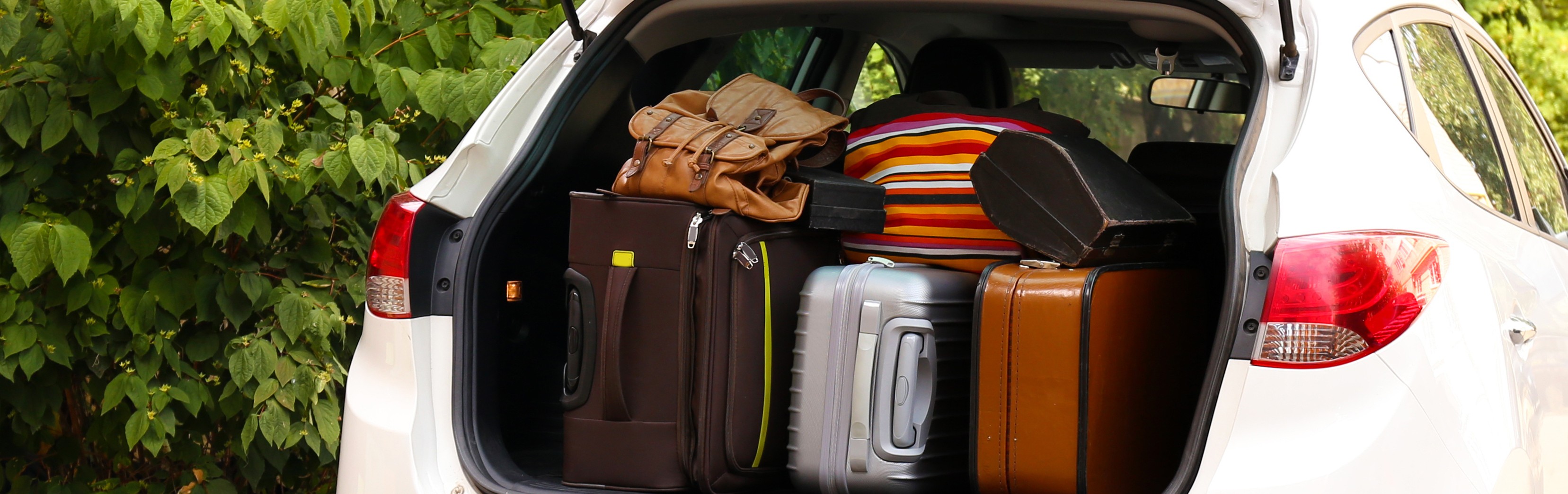 Les points essentiels à vérifier sur votre voiture avant de partir en vacances d'été