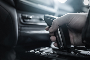 Comment conduire une voiture avec une boîte de vitesses automatique ?