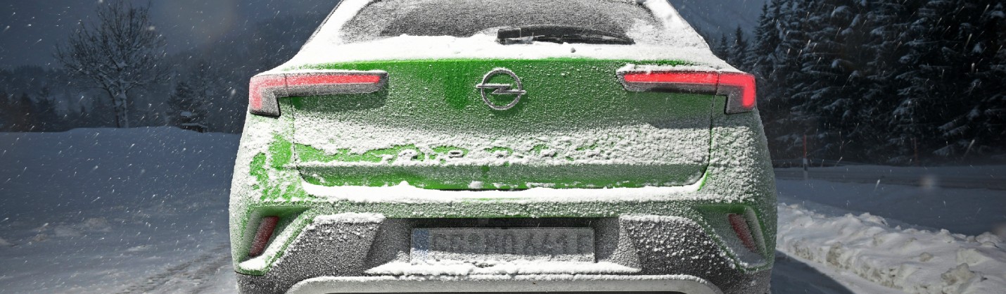 Voitures électriques : autonomie réduite par temps froid ou chaud