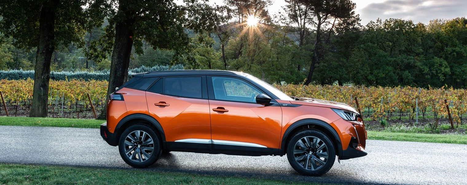 Quel est le prix d'un SUV Peugeot 2008 automatique ?