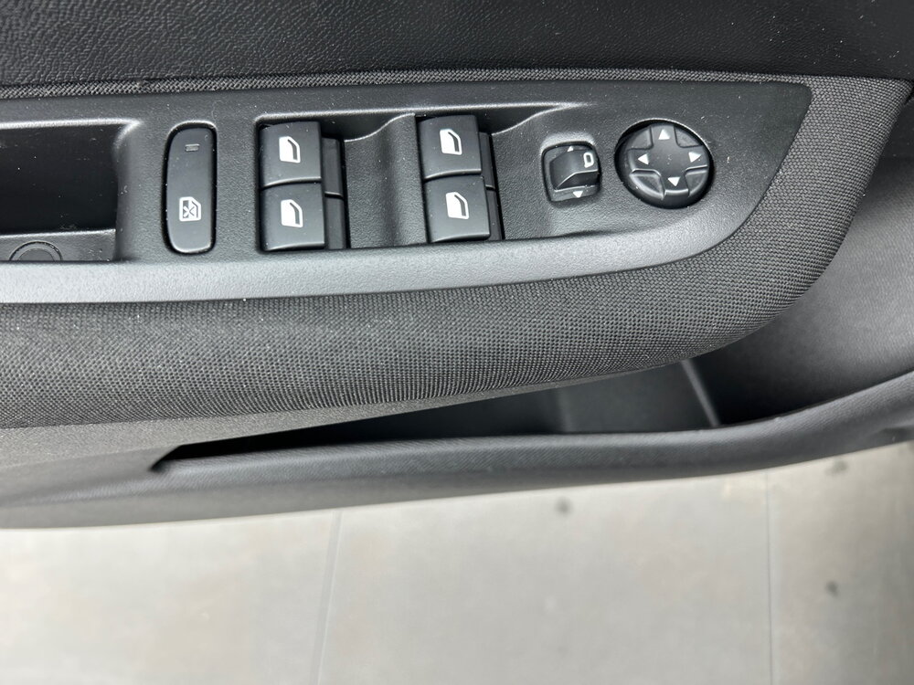 Occasion PEUGEOT 208 208 PureTech 100 S&S BVM6 - Active