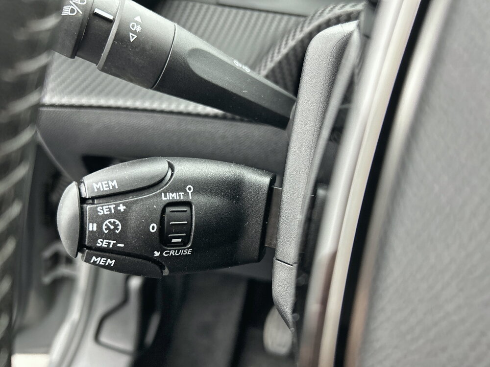 Occasion PEUGEOT 208 208 PureTech 100 S&S BVM6 - Active