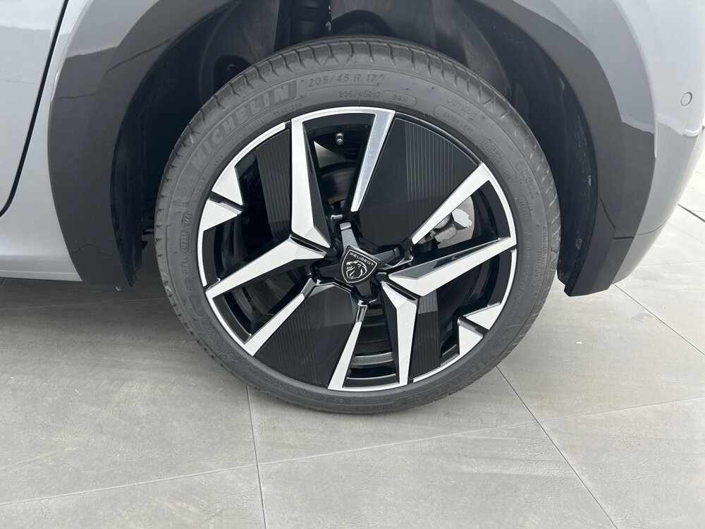 Occasion PEUGEOT 208 208 Hybrid 145 ch e-DCS6 - GT