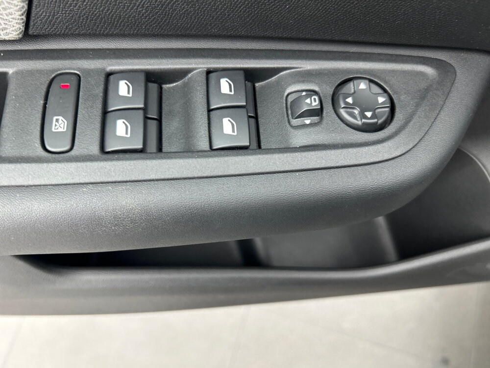 Occasion CITROEN C4 C4 BlueHDi 110 S&S BVM6 - Shine