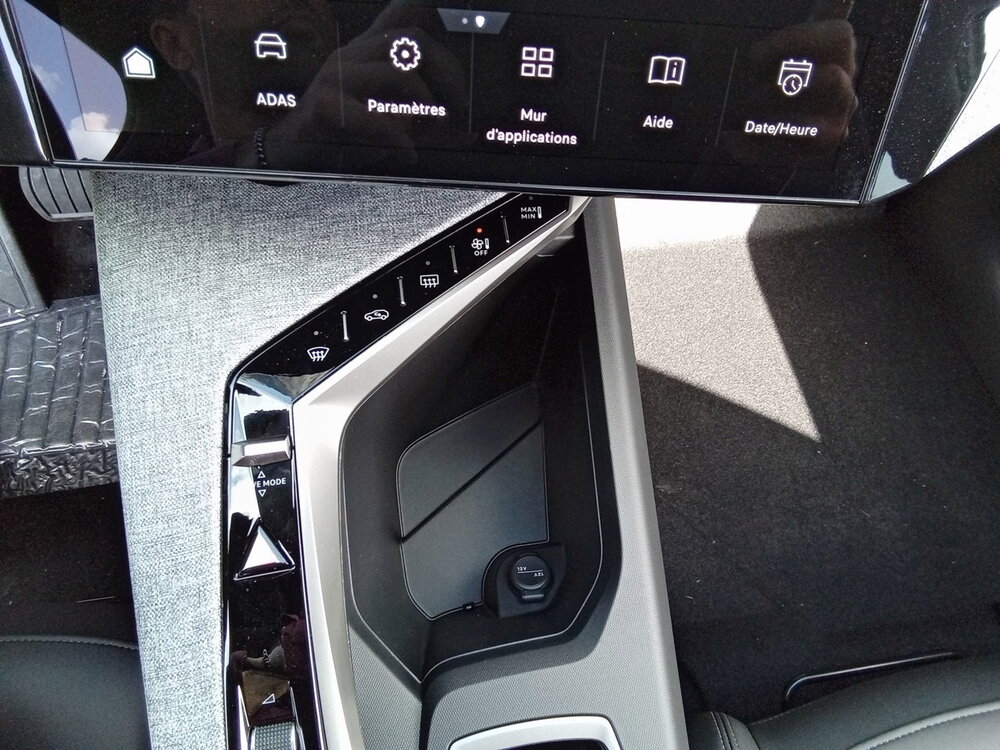 Occasion PEUGEOT 3008 3008 Hybrid 136 e-DCS6 - Allure