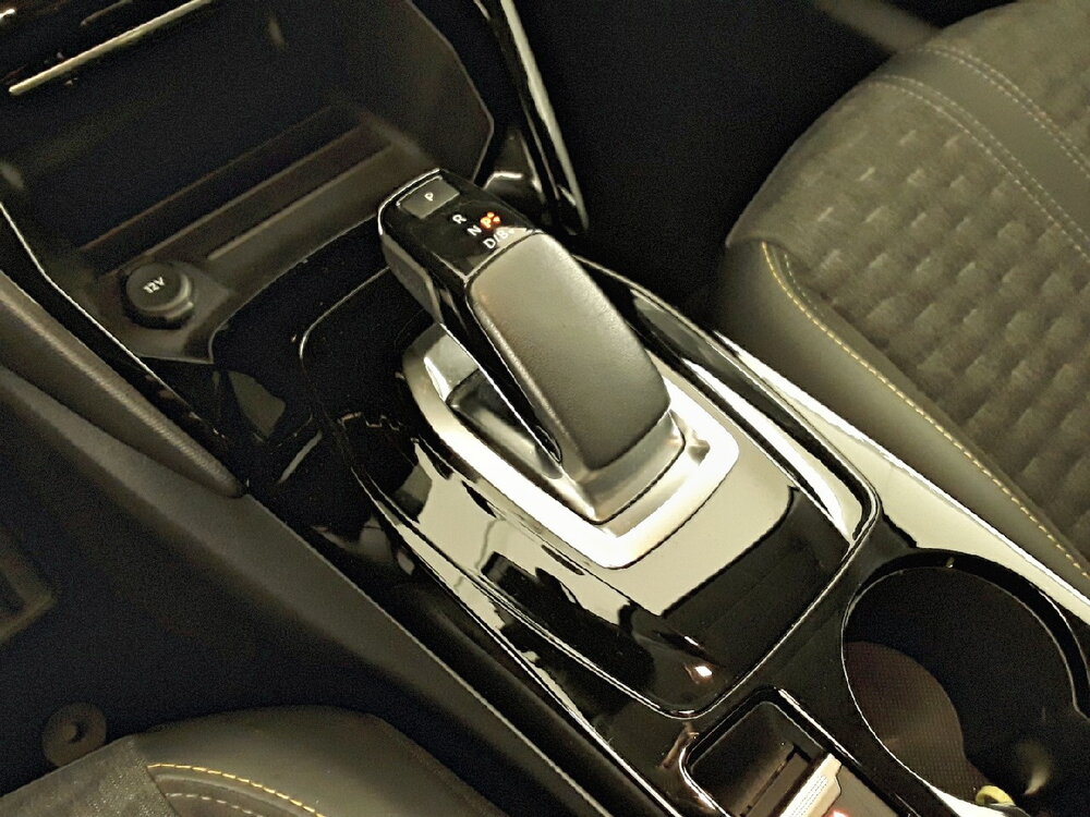 Occasion PEUGEOT 208 208 Electrique 50 kWh 136ch - Roadtrip