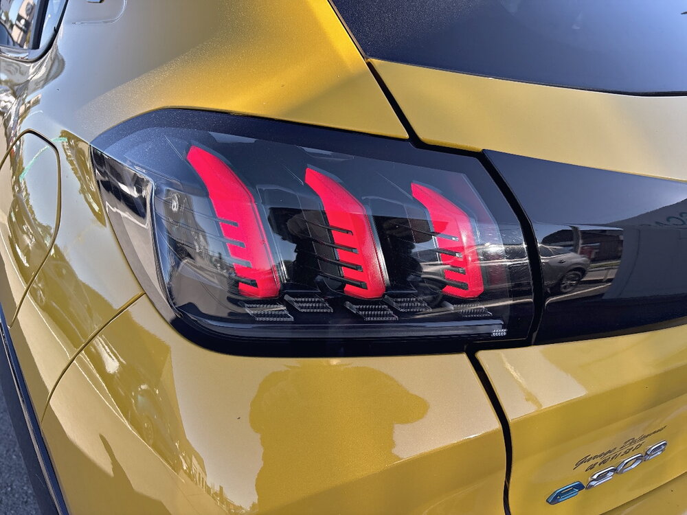 Occasion PEUGEOT 208 208 Electrique 50 kWh 136ch - GT