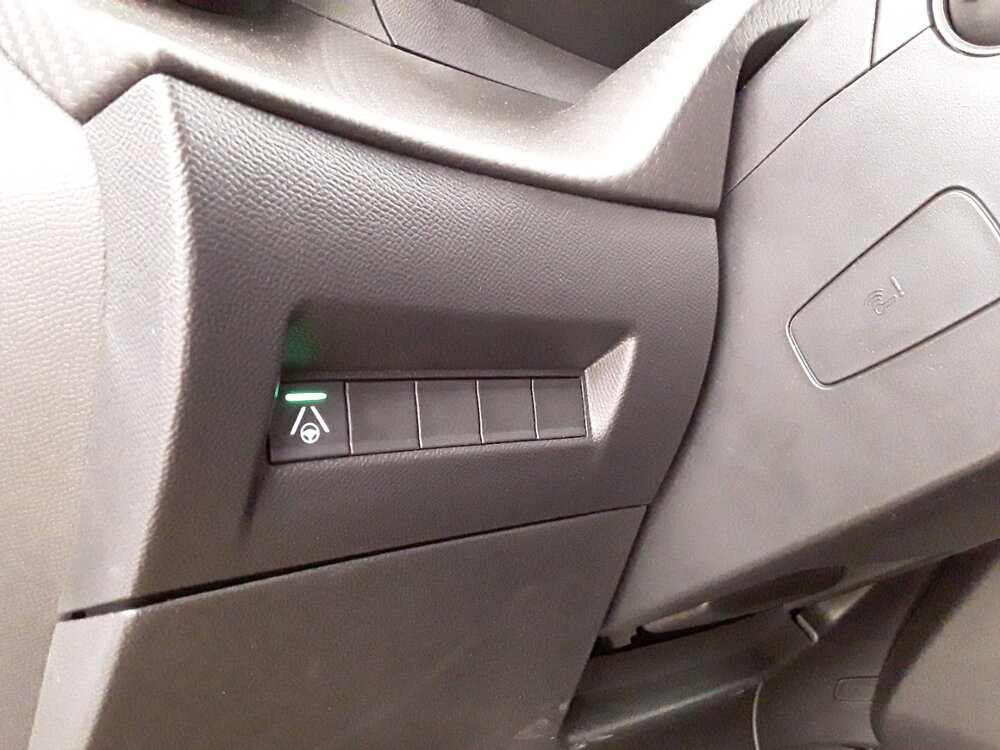 Occasion PEUGEOT 2008 2008 Electrique 54 kWh 156 ch - GT
