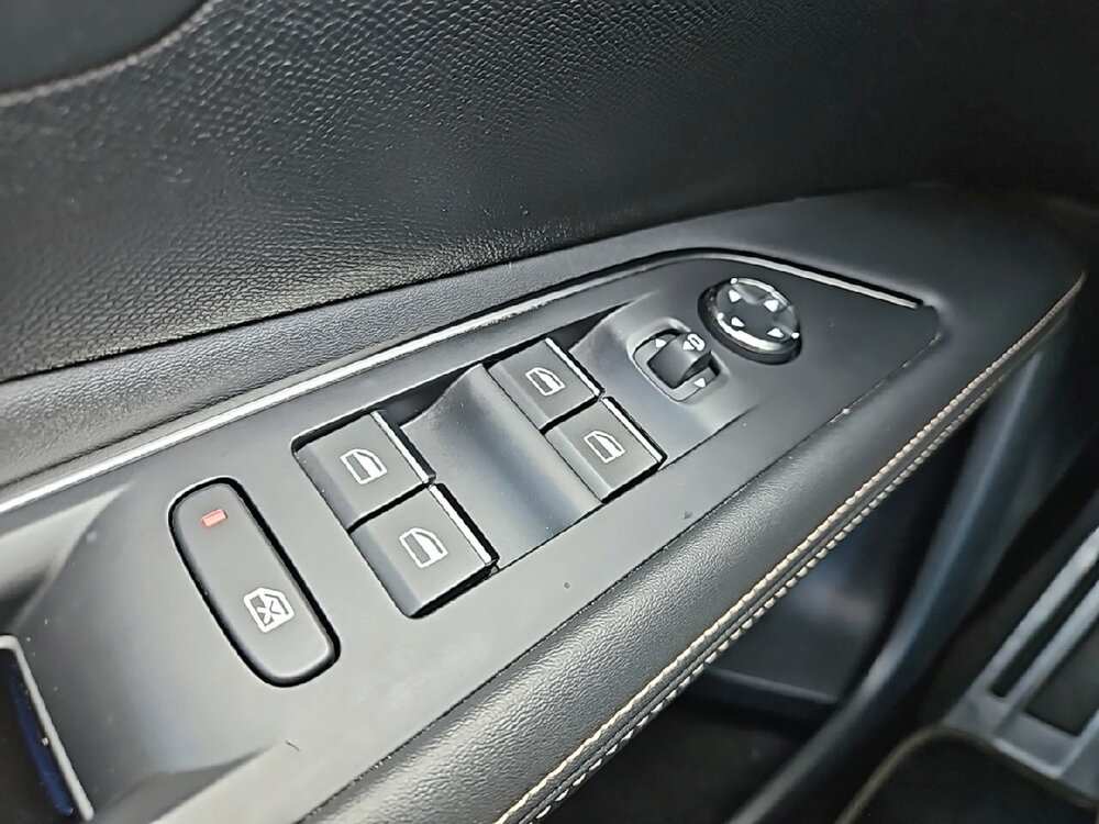 Occasion PEUGEOT 3008 3008 Hybrid 225 e-EAT8 - GT