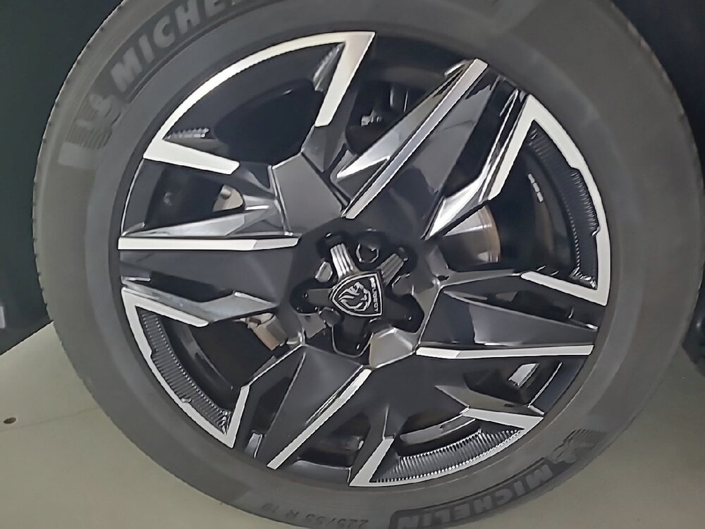 Occasion PEUGEOT 5008 5008 Hybrid 136 e-DCS6 - Allure