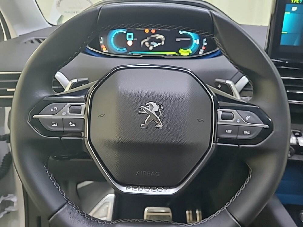Occasion PEUGEOT 3008 3008 Hybrid 225 e-EAT8 - Roadtrip