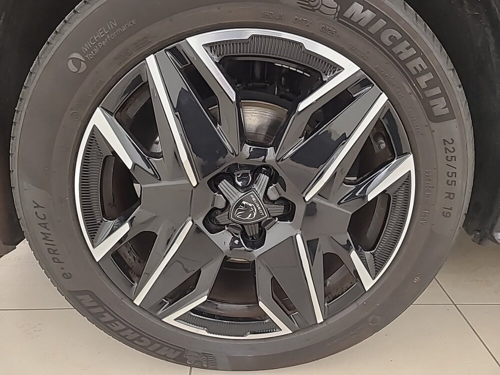 Occasion PEUGEOT 3008 3008 Hybrid 136 e-DCS6 - Allure