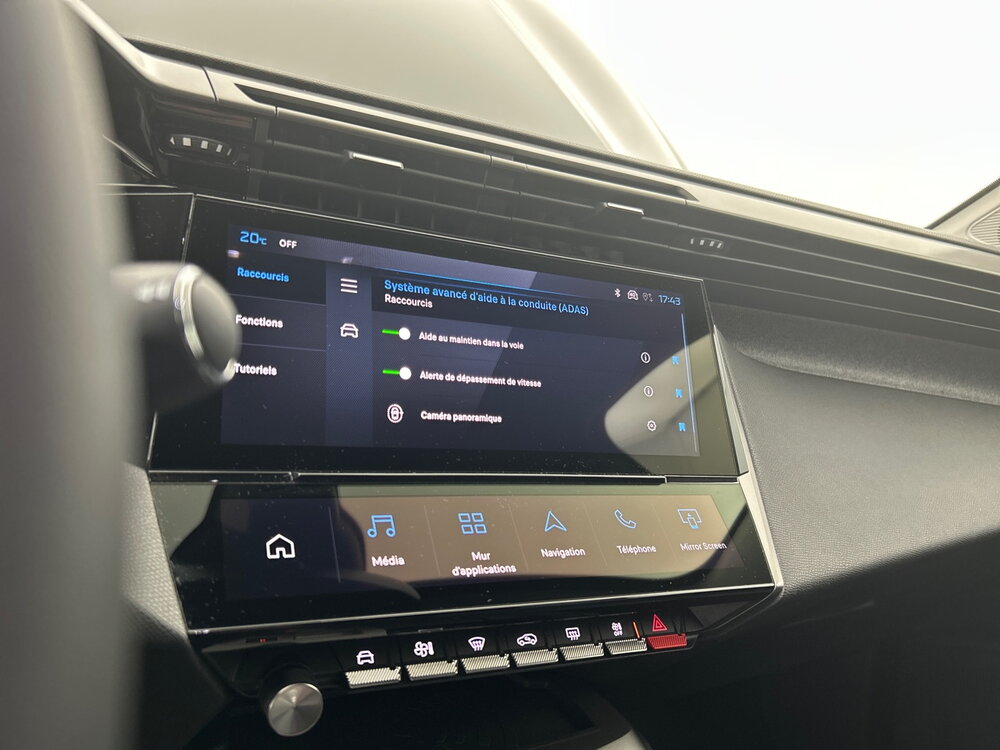 Occasion PEUGEOT 308 308 SW Hybrid 145 e-DCS6 - Allure