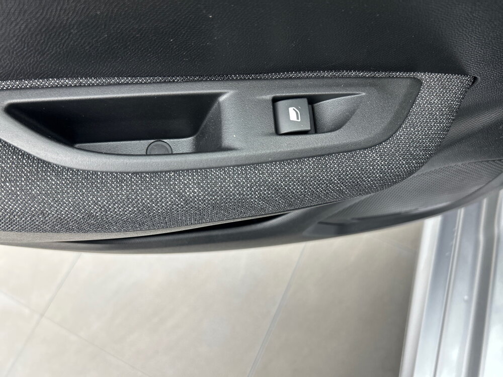 Occasion PEUGEOT 208 208 Hybrid 100 e-DCS6 - Style
