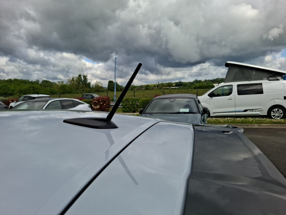 Occasion PEUGEOT 208 208 Hybrid 110 ch e-DCS6 - série spéciale EDITION