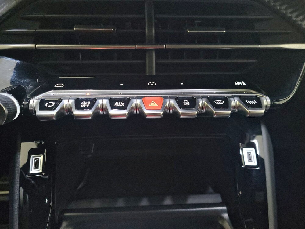 Occasion PEUGEOT 208 208 Hybrid 110 e-DCS6 - GT