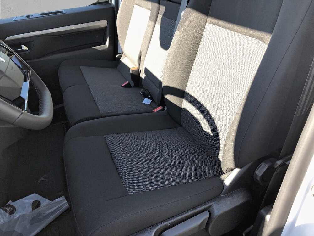 Occasion PEUGEOT Expert EXPERT FGN M DIESEL 150 CH AUTOMATIQUE