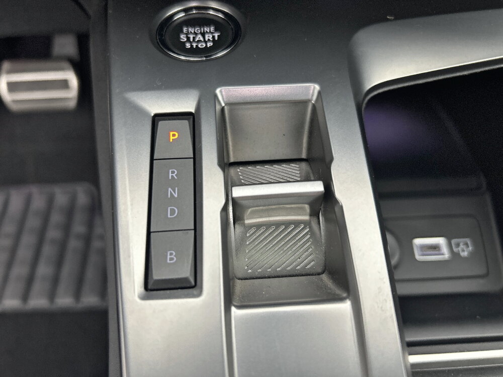 Occasion PEUGEOT 408 408 PHEV 225 e-EAT8 - GT