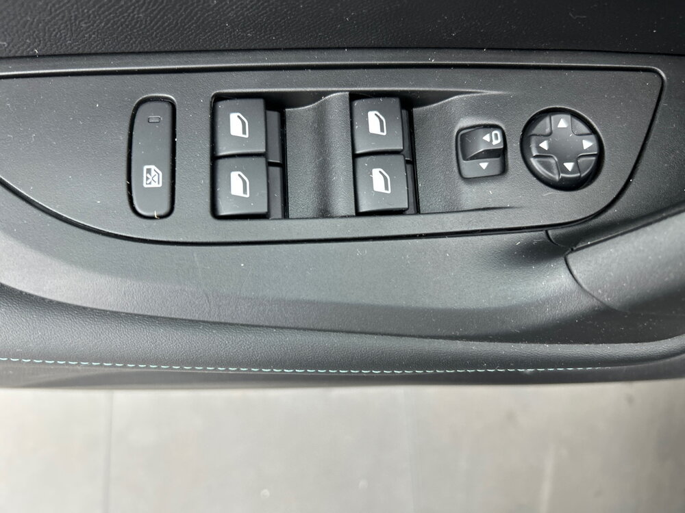 Occasion PEUGEOT 2008 2008 BlueHDi 110 S&S BVM6 - Allure