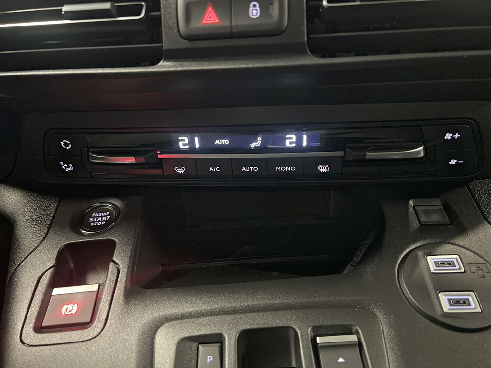 Occasion CITROEN Berlingo BERLINGO VAN M DIESEL 130 CH AUT. CHARGE UTILE MAJORE