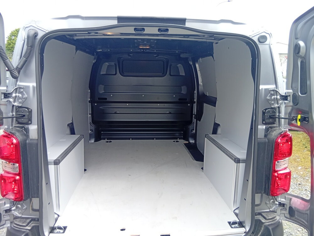 Occasion CITROEN Jumpy JUMPY FGN M DIESEL 150 CH AUTOMAT.
