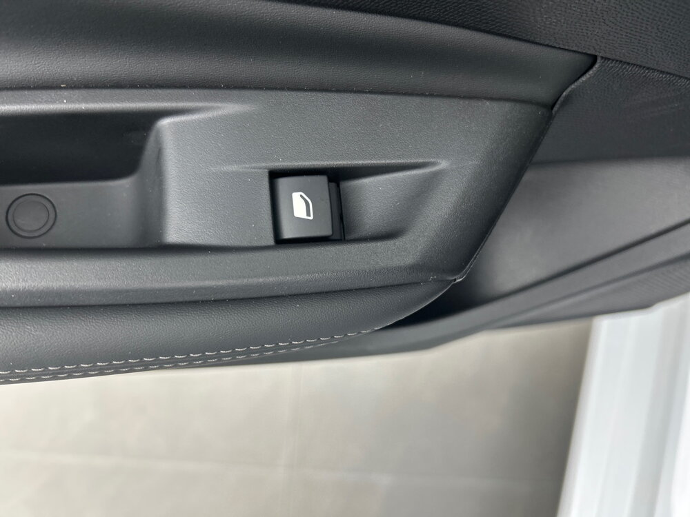 Occasion PEUGEOT 308 308 SW Hybrid 145 e-DCS6 - Allure