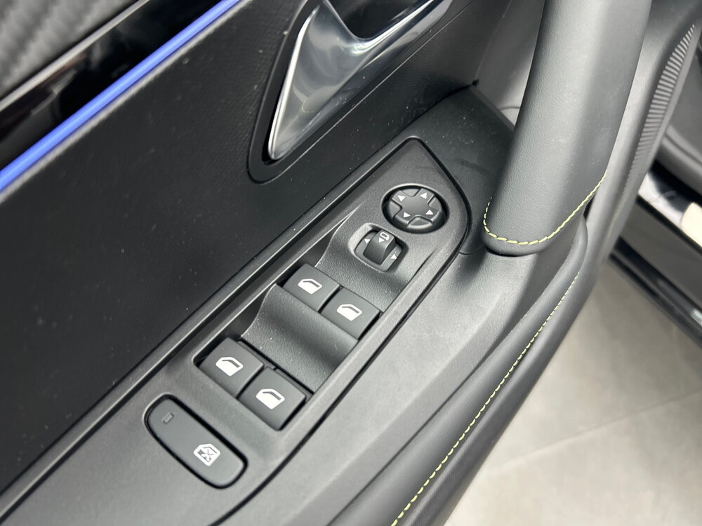 Occasion PEUGEOT 2008 2008 Hybrid 145 e-DCS6 - GT