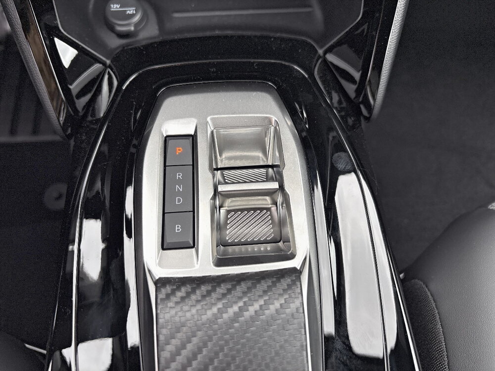 Occasion PEUGEOT 2008 2008 Electrique 54 kWh 156 ch - Allure
