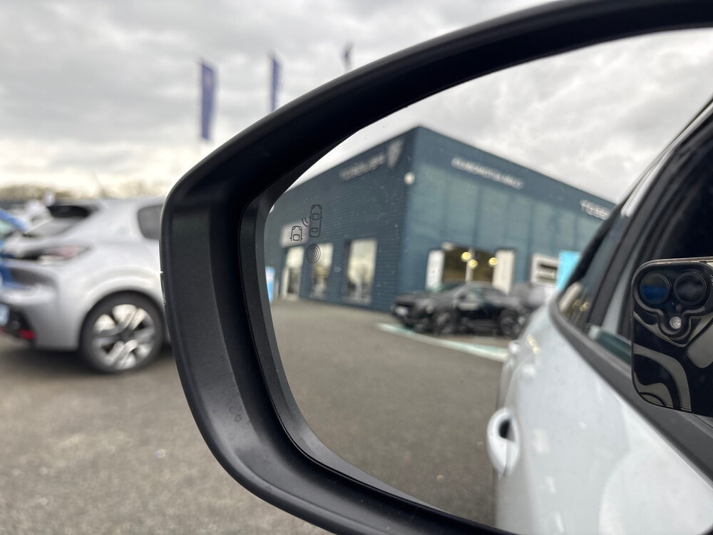 Occasion PEUGEOT 2008 2008 Electrique 54 kWh 156 ch - Allure
