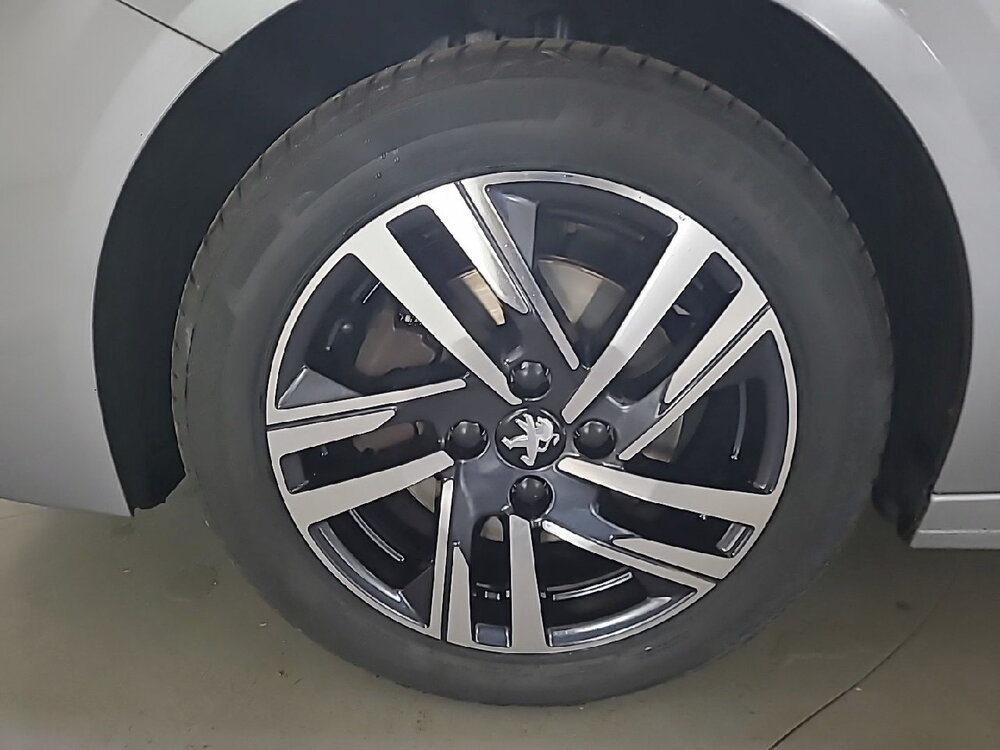 Occasion PEUGEOT 208 208 BlueHDi 100 S&S BVM6 - Allure