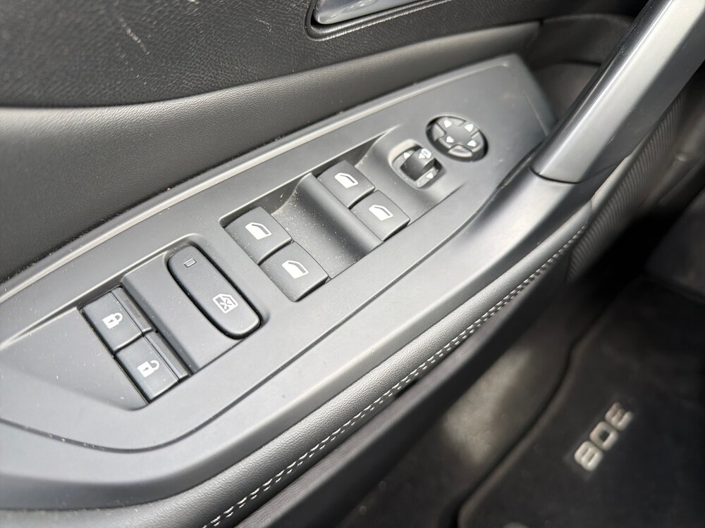 Occasion PEUGEOT 308 308 SW PHEV 180 e-EAT8 - Allure Pack