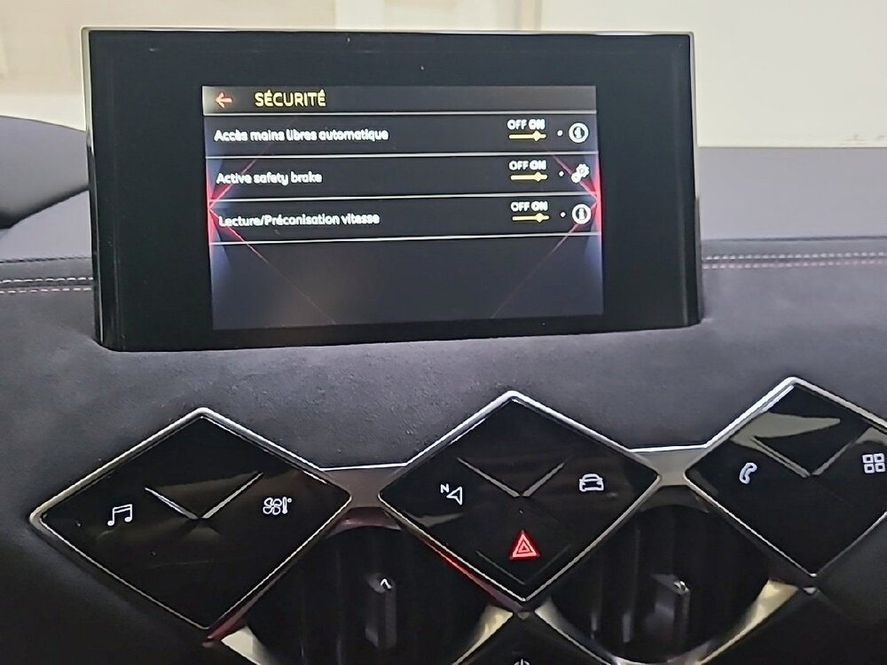 Occasion DS DS3 Crossback DS3 Crossback BlueHDi 130 EAT8 - Performance Line