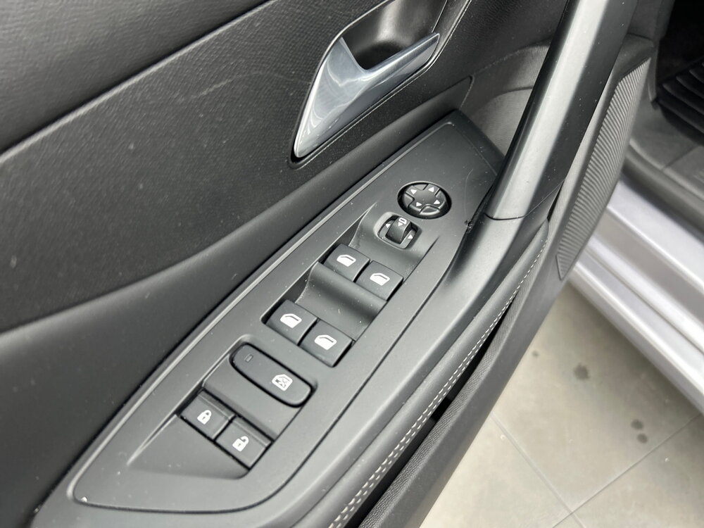 Occasion PEUGEOT 308 308 PureTech 130ch S&S EAT8 - Allure