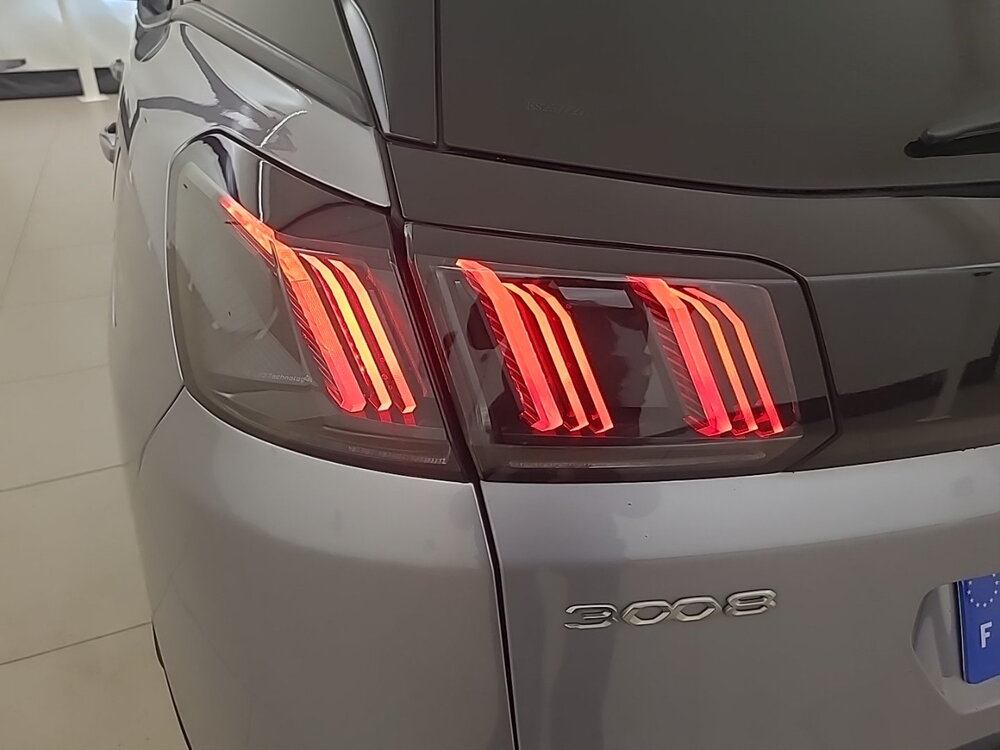 Occasion PEUGEOT 3008 3008 Hybrid 225 e-EAT8 - Allure