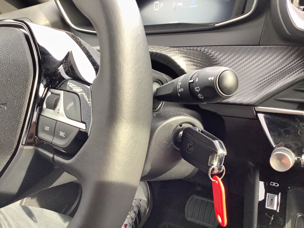 Occasion PEUGEOT 2008 2008 Hybrid 145 e-DCS6 - Allure
