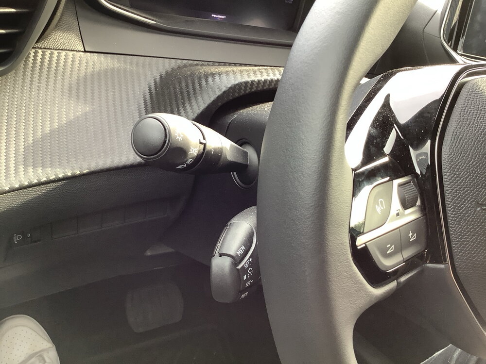 Occasion PEUGEOT 2008 2008 Hybrid 145 e-DCS6 - Allure