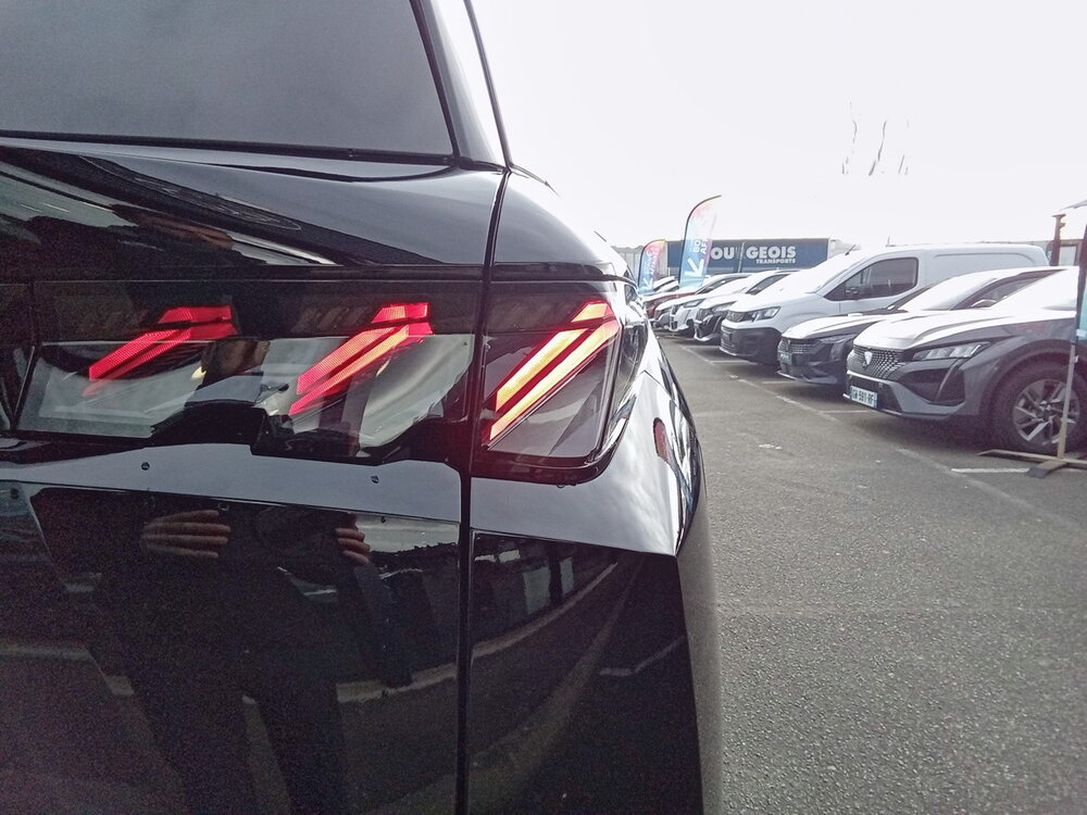 Occasion PEUGEOT 5008 5008 Hybrid 145 ch e-DCS6 - GT Exclusive